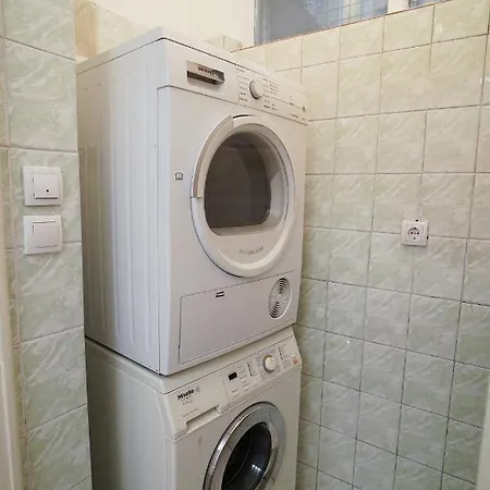 Διαμέρισμα Quiet Luxury Family Fortress Center Βελιγράδι